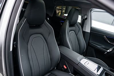 Omoda 5 1.5 T-GDI Hybrid Premium DHT