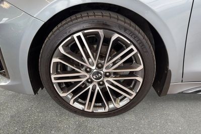 Kia ProCeed 1.4 T-GDI  DCT