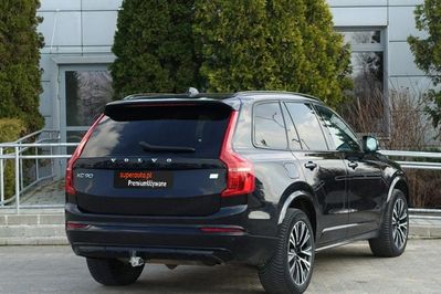 Volvo XC90 T8 AWD Plug-In Hybrid Ultimate Dark 7os aut