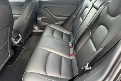 Tesla Model 3 Dual Motor AWD