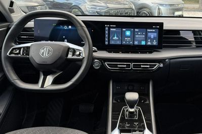 MG HS 1.5 T-GDI Excite DCT