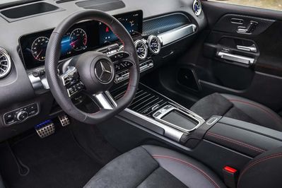 Mercedes GLB 220  4-Matic AMG Line