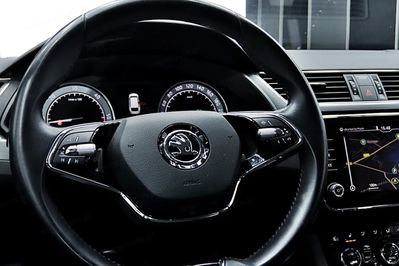 Skoda Superb 2.0 TDI SCR 4x4 Style DSG