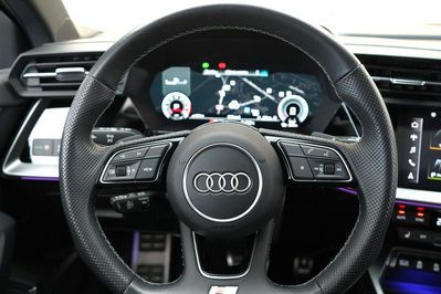 Audi A3 S3 TFSI quattro S tronic