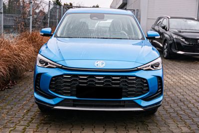 MG ZS 1.5  Standard MT