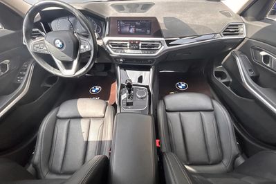 BMW Seria 3 330i xDrive Sport Line aut