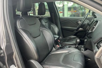 Jeep Cherokee 2.2 MJD Active Drive I Limited aut