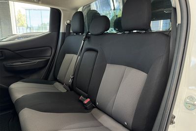 Mitsubishi L200 Invite 4x4