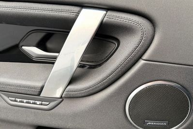 Land Rover Discovery Sport 2.0 D240 R-Dynamic SE aut