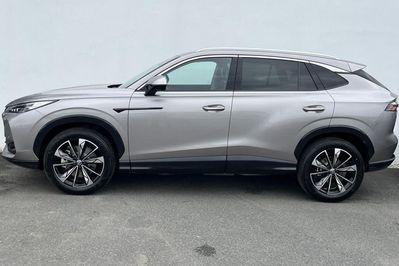 MG HS 1.5T HEV+ Exclusive aut