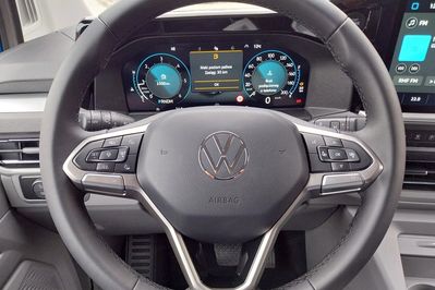 Volkswagen Caravelle TDI L2H1 Life aut