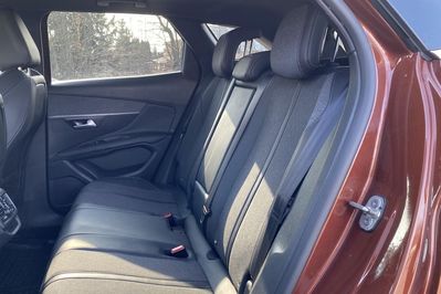 Peugeot 3008 1.6 Bluehdi Allure S&S EAT6