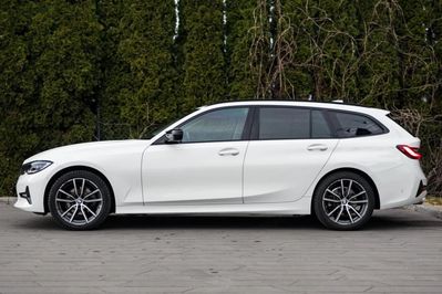 BMW Seria 3 320d mHEV Luxury Line sport-aut