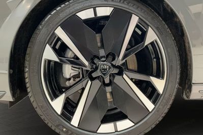 Peugeot 308 GT Exclusive 1.5 BlueHDi EAT8