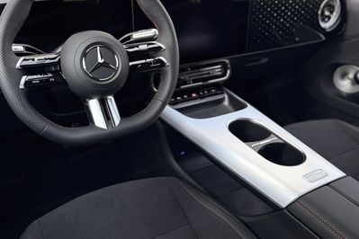 Mercedes CLA 220 4-Matic AMG Line