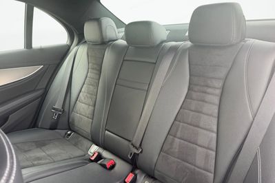Mercedes Klasa E 220 d 4-Matic 9G-TRONIC