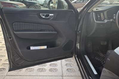 Volvo XC60 B4 B Core