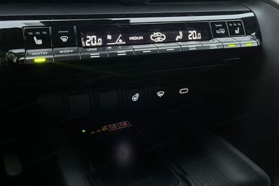 Toyota C-HR 2.0 Hybrid Executive