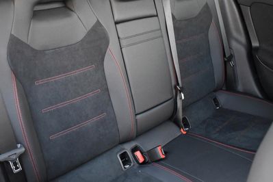 Mercedes CLA 250 4-Matic AMG Line