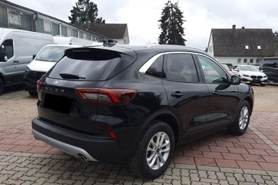Ford Kuga Titanium 2.5 FHEV