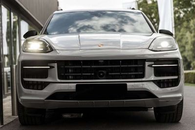 Porsche Cayenne Black Edition