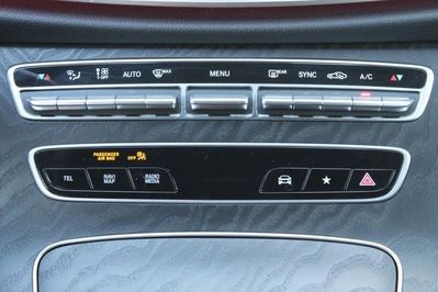 Mercedes Klasa E Kombi 220 d 4MATIC AMG Line