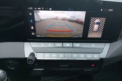 Opel Astra 1.2 T Business Edition S&S