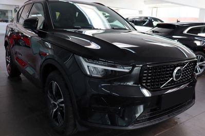Volvo XC40 B4 Plus Dark