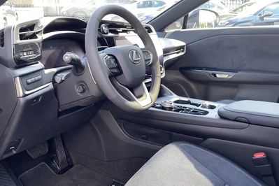 Lexus RZ 350e Prestige BEV