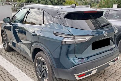 Nissan Qashqai N-Connecta Xtronic 1.3 DIG-T mHEV