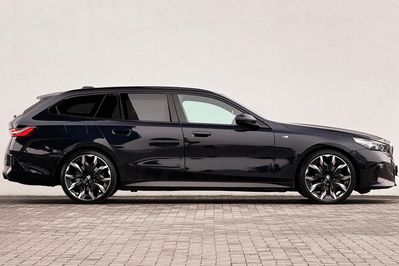 BMW Seria 5 Touring 520d xDrive M Sport