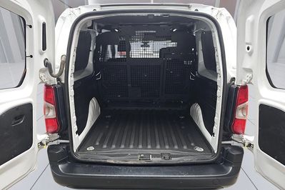 Toyota Proace City Long L2H1 Zabudowa Brygadowa Active