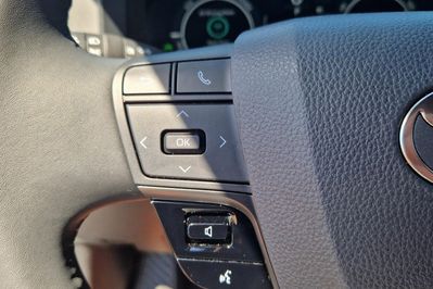 Toyota C-HR Style 2.0 Hybrid Dynamic Force Plug-in
