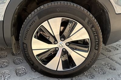 Volvo XC40 T5 Plug-In Hybrid Plus Bright