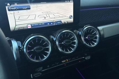 Mercedes GLB 200 7G-DCT