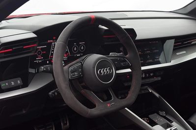 Audi A3 RS3 TFSI quattro S tronic