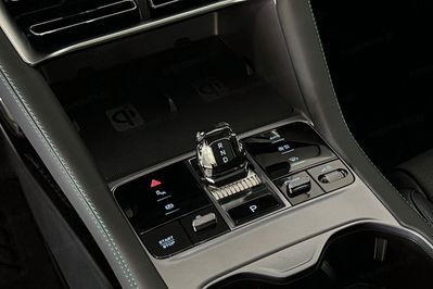 BYD Seal U DM-i  Design AWD