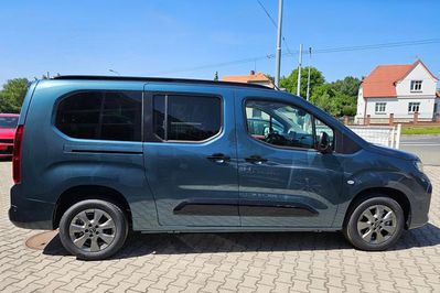 Opel Combo Kombi XL L2H1 Edition + EAT8 N1
