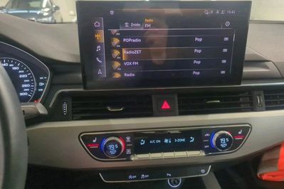 Audi A4 35 TFSI mHEV S tronic