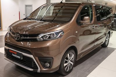 Toyota Proace Verso 2.0 D4-D Long VIP Aut.