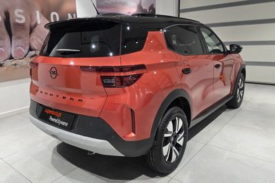 Opel Frontera 1.2 T mHEV GS eDTC6