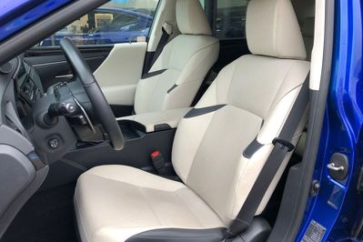 Lexus ES 300h F Sport Design