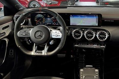 Mercedes CLA AMG 45 S 4MATIC+