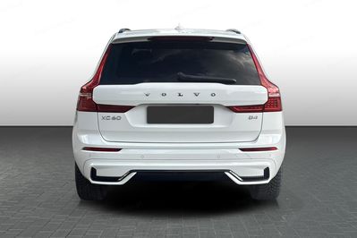 Volvo XC60 B4 B R-Design