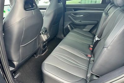 BYD Seal U DM-i  Design AWD