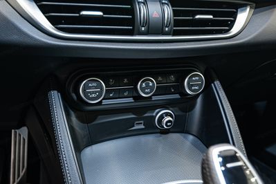Alfa Romeo Stelvio 2.0 Turbo Veloce Q4