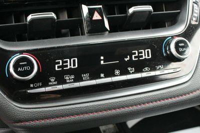 Toyota Corolla 1.8 Hybrid Comfort