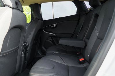 Volvo V40 T3 Drive-e Momentum