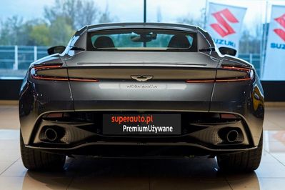 Aston Martin DB11 V8