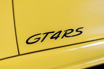 Porsche Cayman 718 Cayman GPF GT4 RS PDK